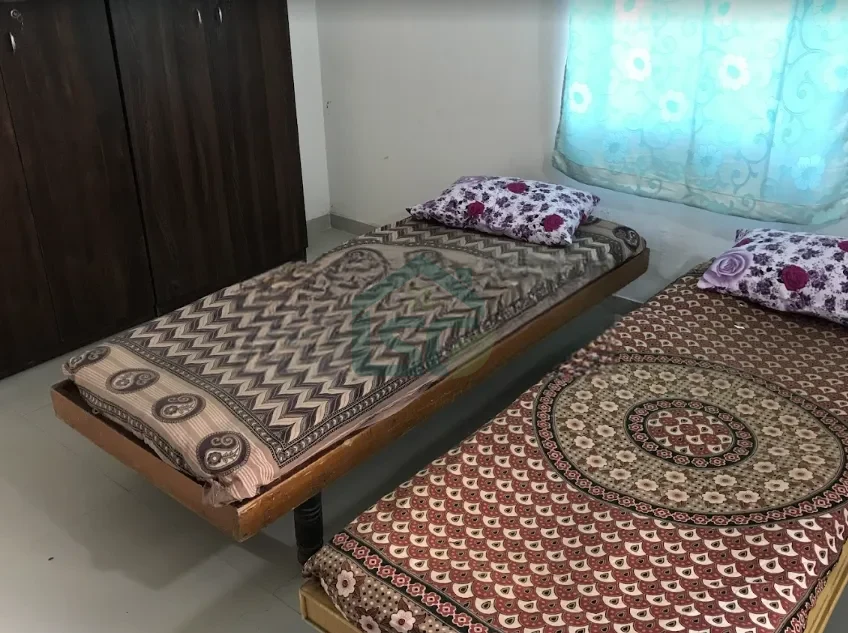 Photo 5 of Janam Paying Guest, Motera, Ahmedabad