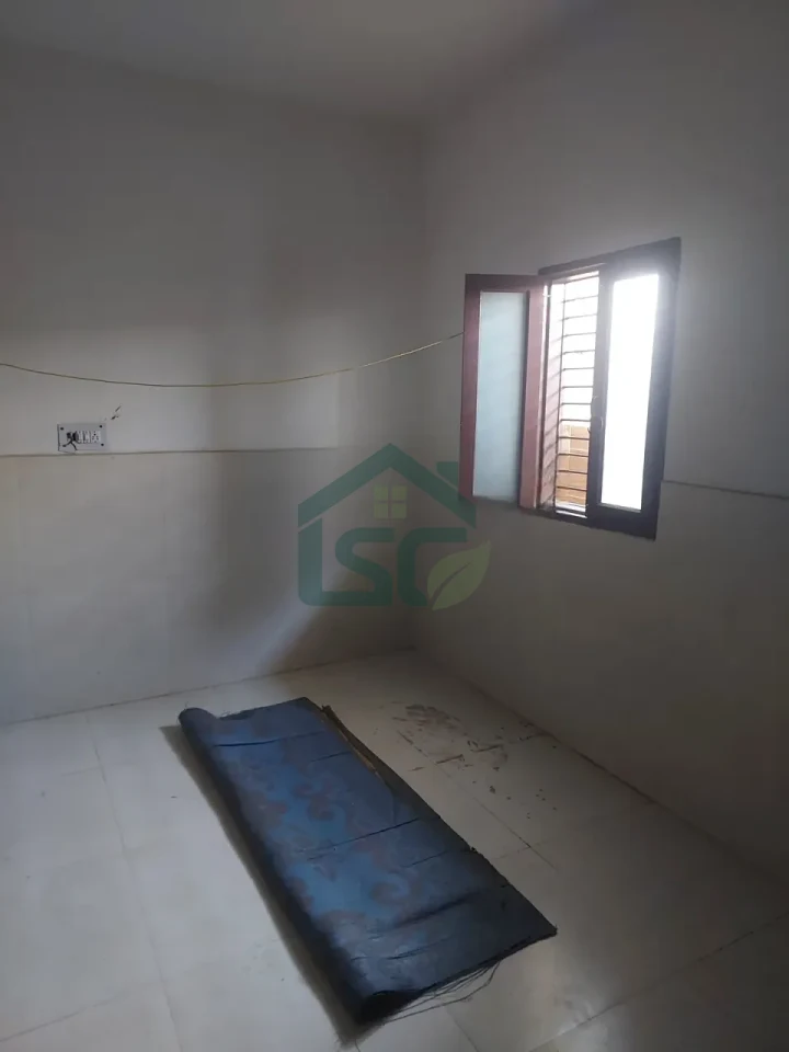 Tarun Room For Rent in Sector 85, Gurugram — property photo 1