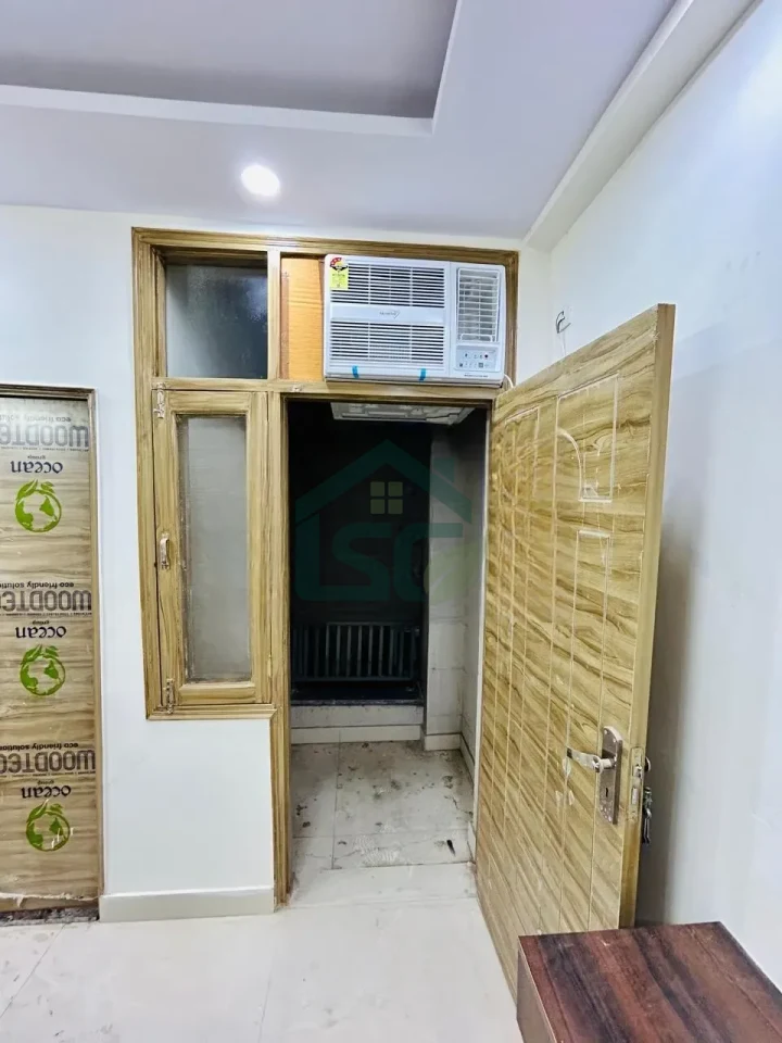 Ganpati boys PG in Shakarpur, Delhi — property photo 5