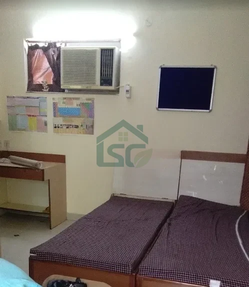 At Lady Shriram Girls Hostel, Lashkar, Gwalior