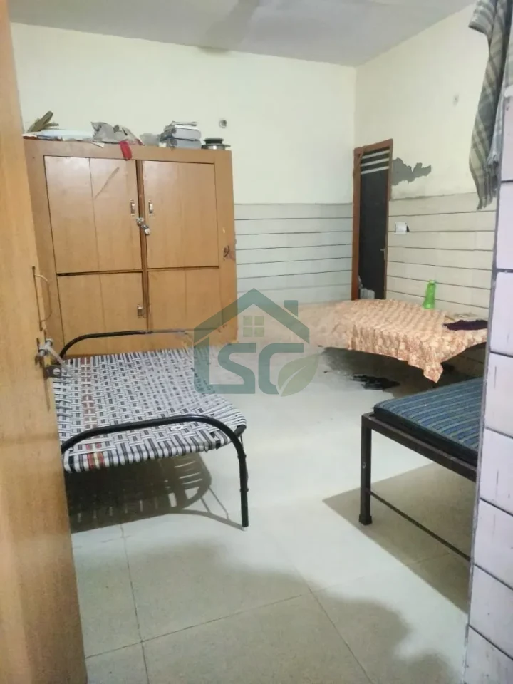Monu PG & Rooms in Mamura, Noida — property photo 2
