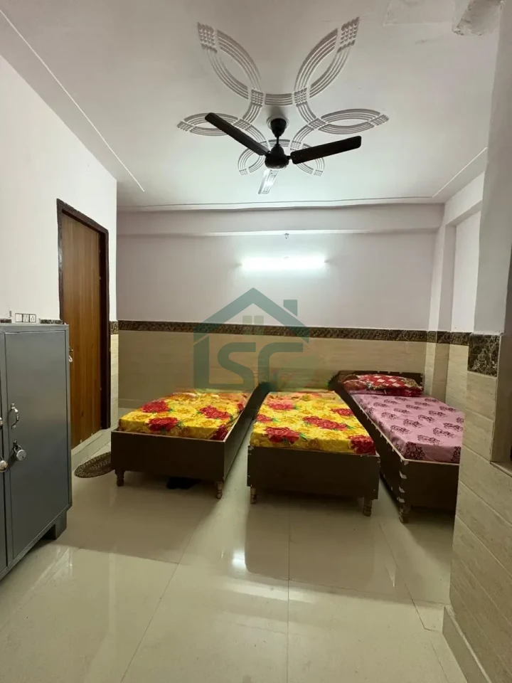 Monu PG & Rooms in Mamura, Noida — property photo 4