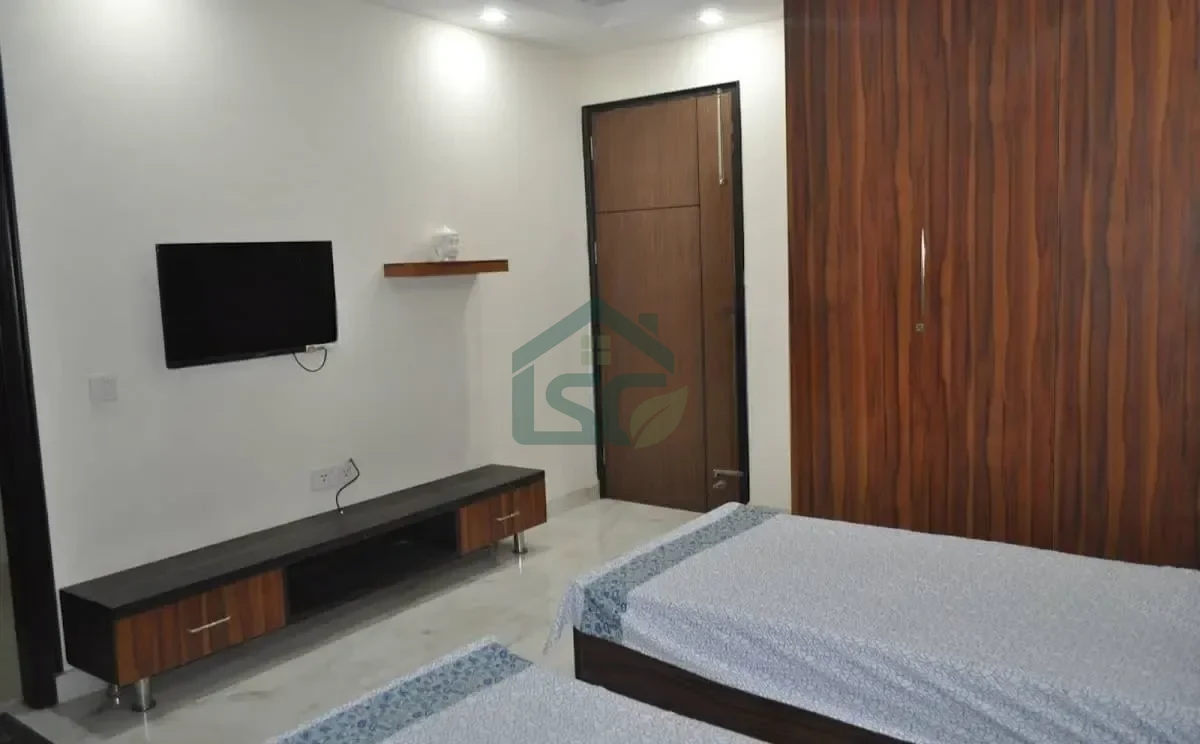 Shivmay Girls PG in Sector 42, Gurugram — property photo 1