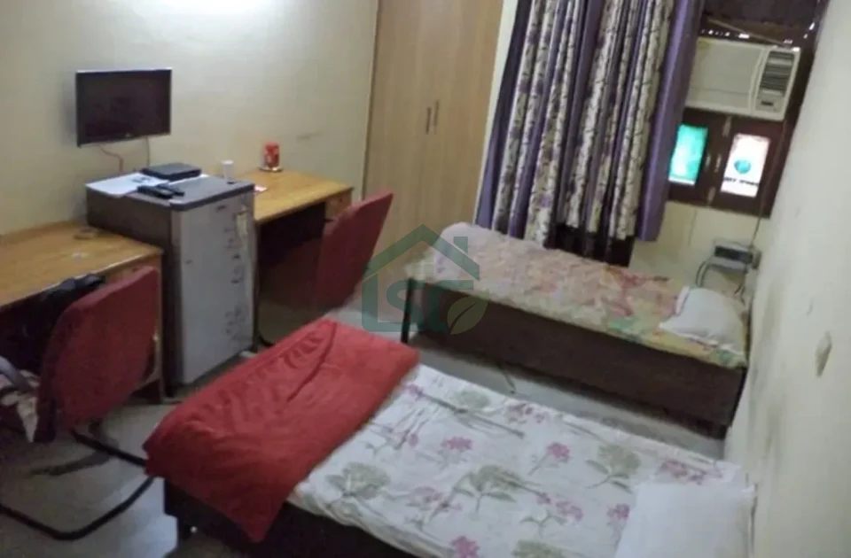 Indu PG House in Dwarka, Delhi — property photo 2