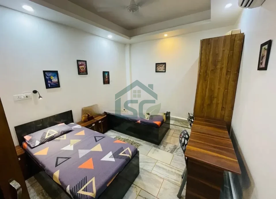 Rishab Girls PG in Shahdara, Delhi — property photo 3