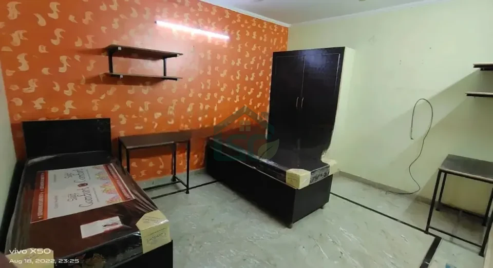 Rishab Girls PG in Shahdara, Delhi — property photo 2