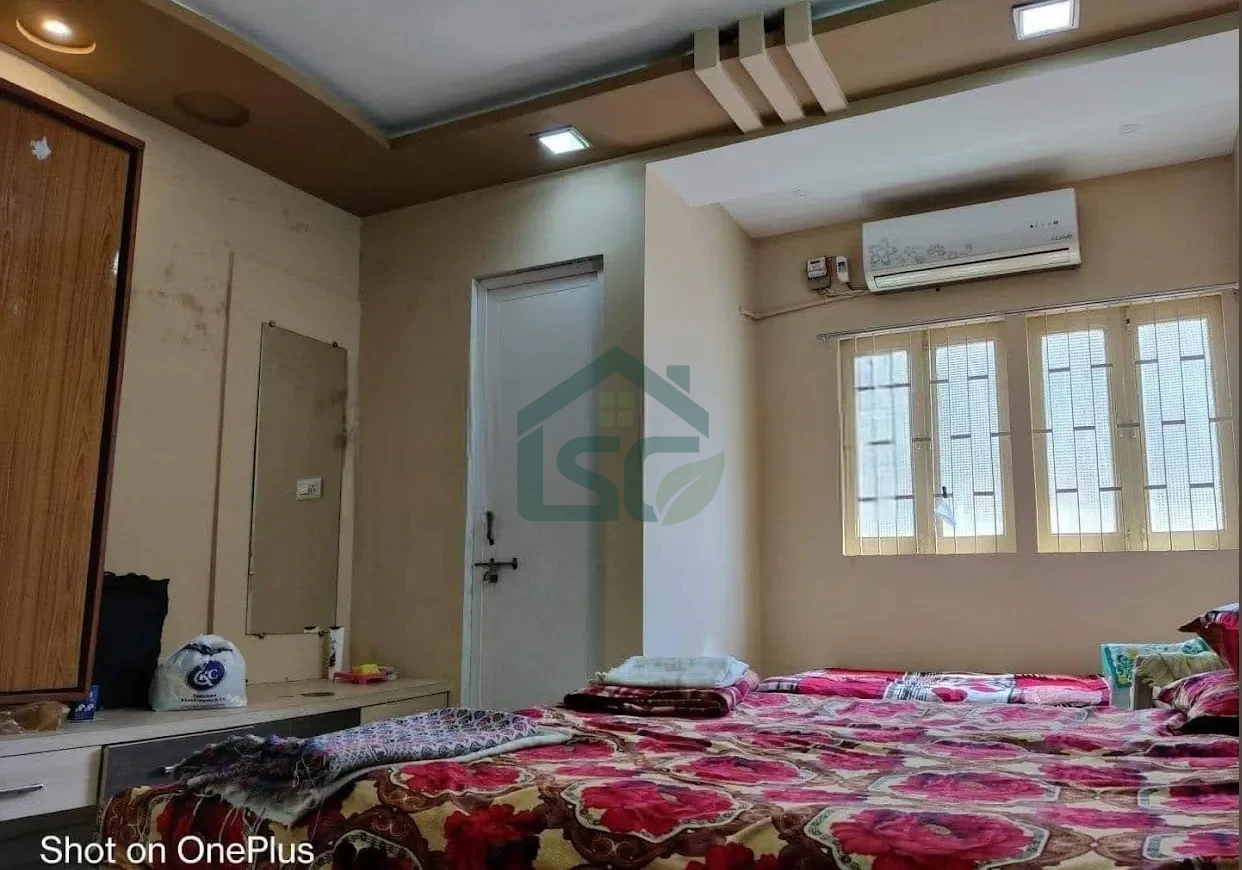 At Meghdeep Luxurious Girls PG Accommodation, Satellite, Ahmedabad