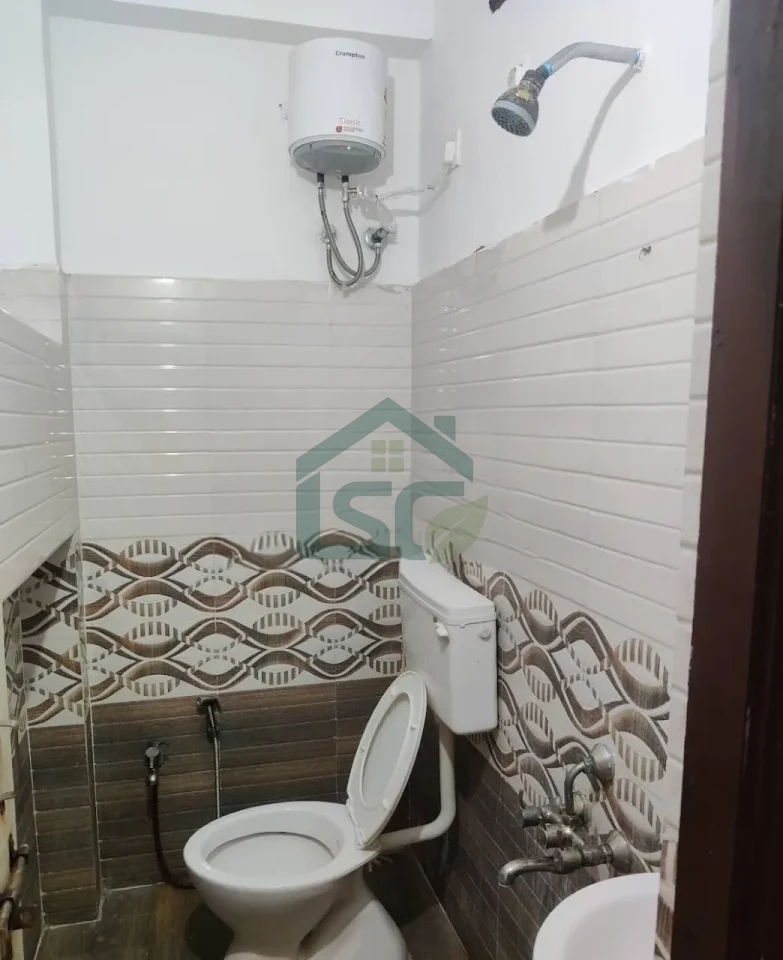 At Manikanta Deluxe Men'S Hostel, Jubilee Hills, Hyderabad