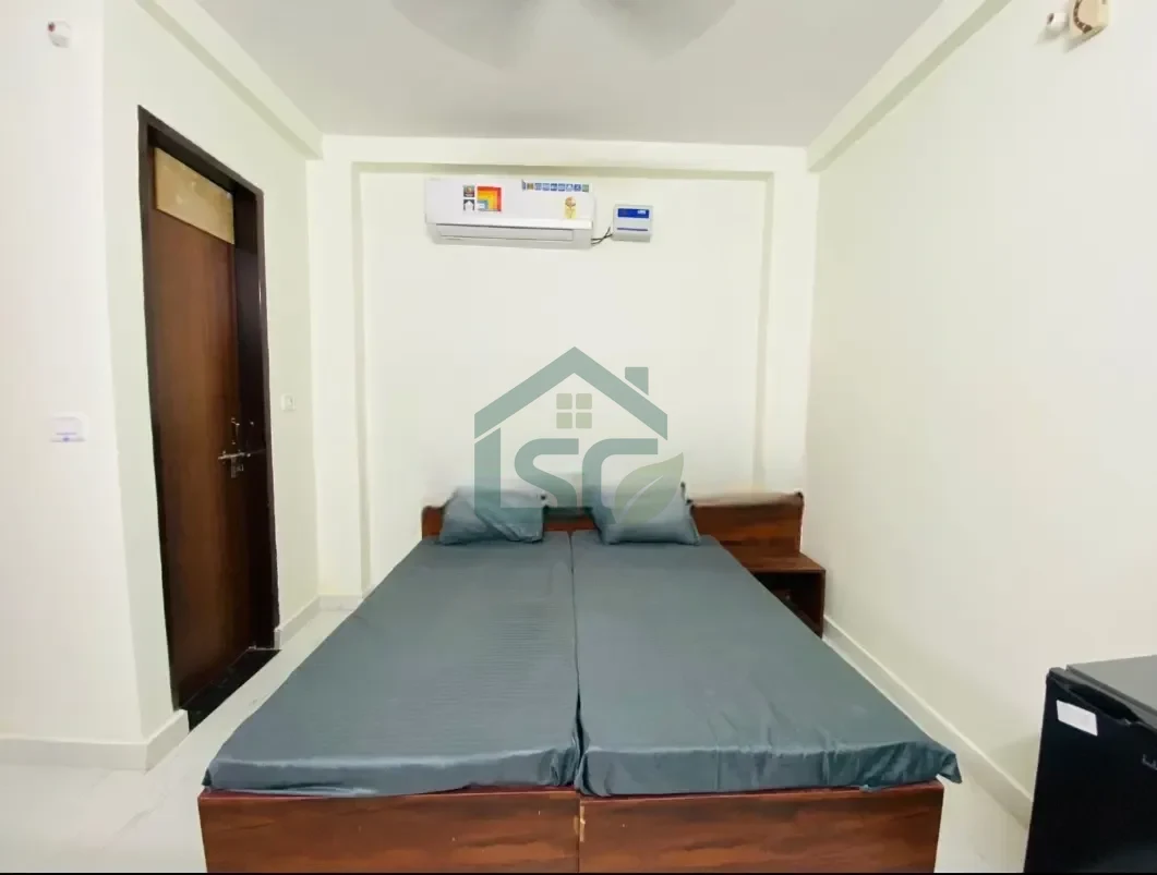 Stay Homes Studio Apartment Building-4 in Sector 72, Gurugram — property photo 1