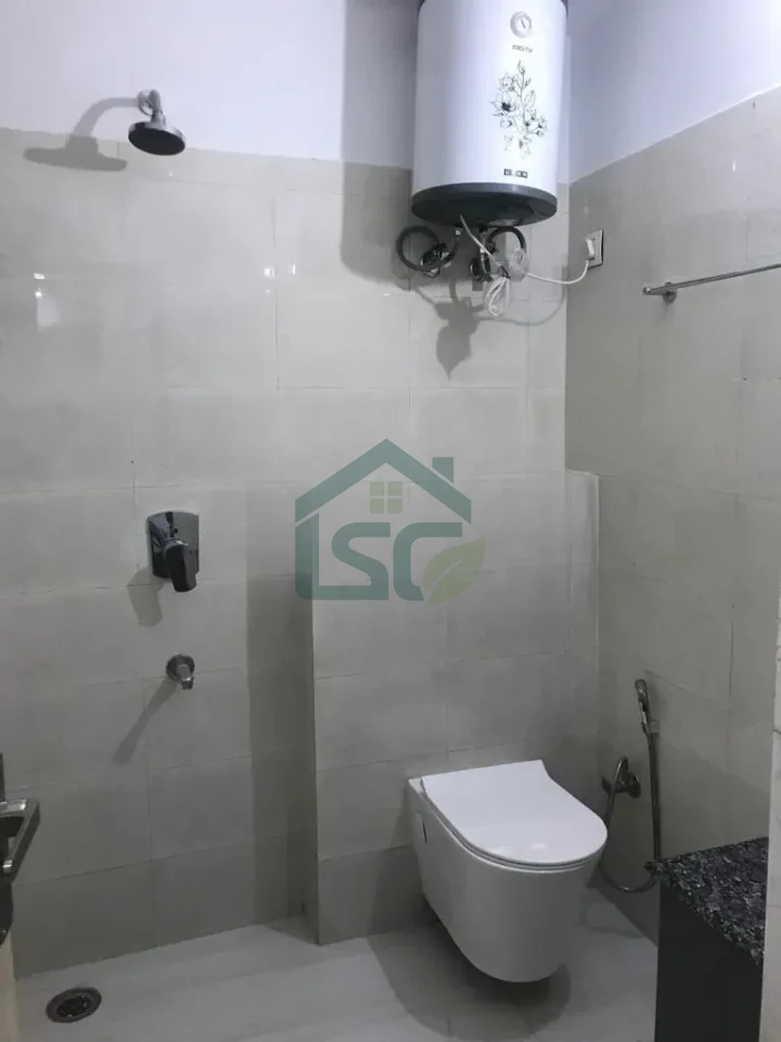 Ease stay in Sector 10A, Gurugram — property photo 2