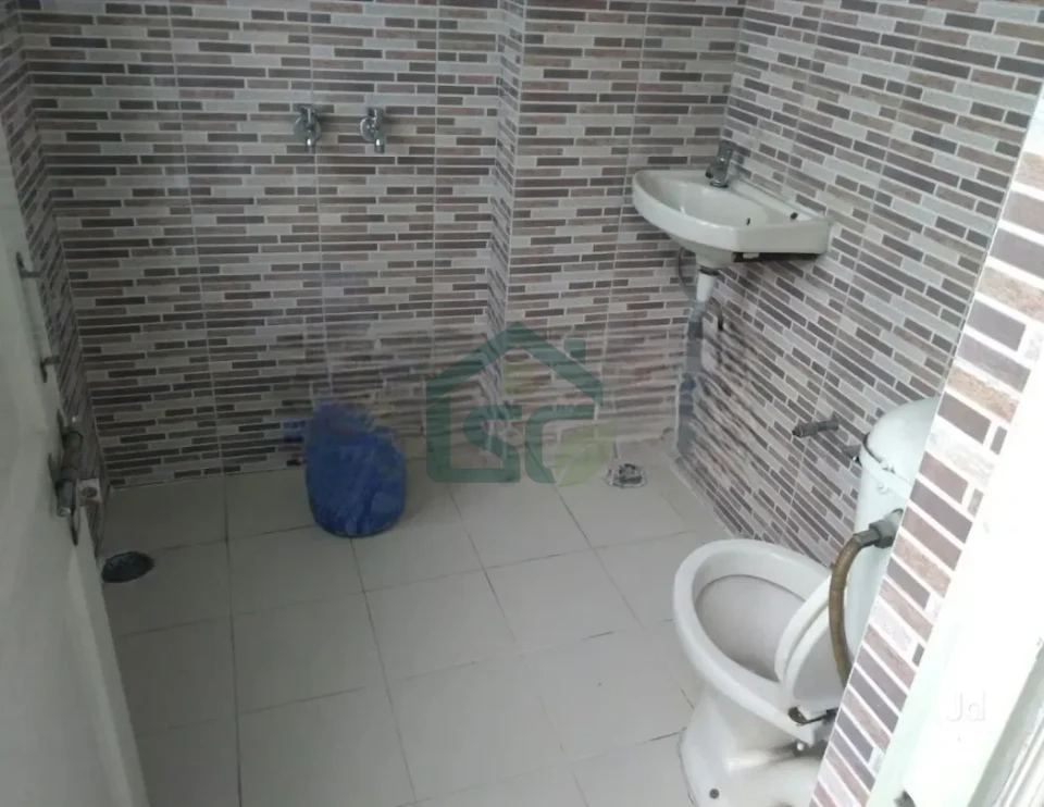 OM PG & Rooms in Patel Nagar, Delhi — property photo 4