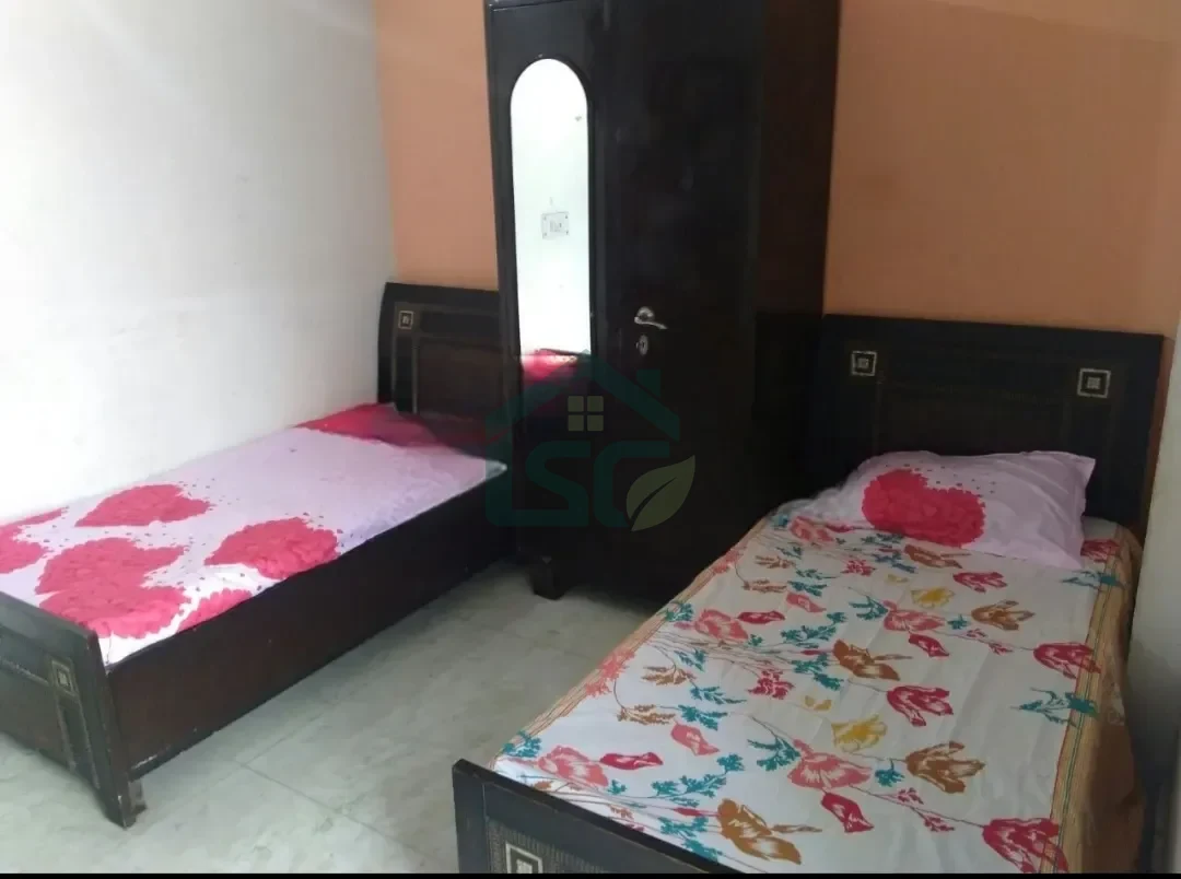 OM PG & Rooms in Patel Nagar, Delhi — property photo 1