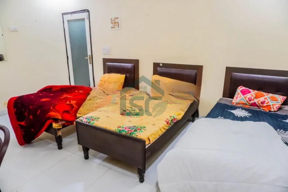 Divine PG in Sector 66, Noida — property photo 5