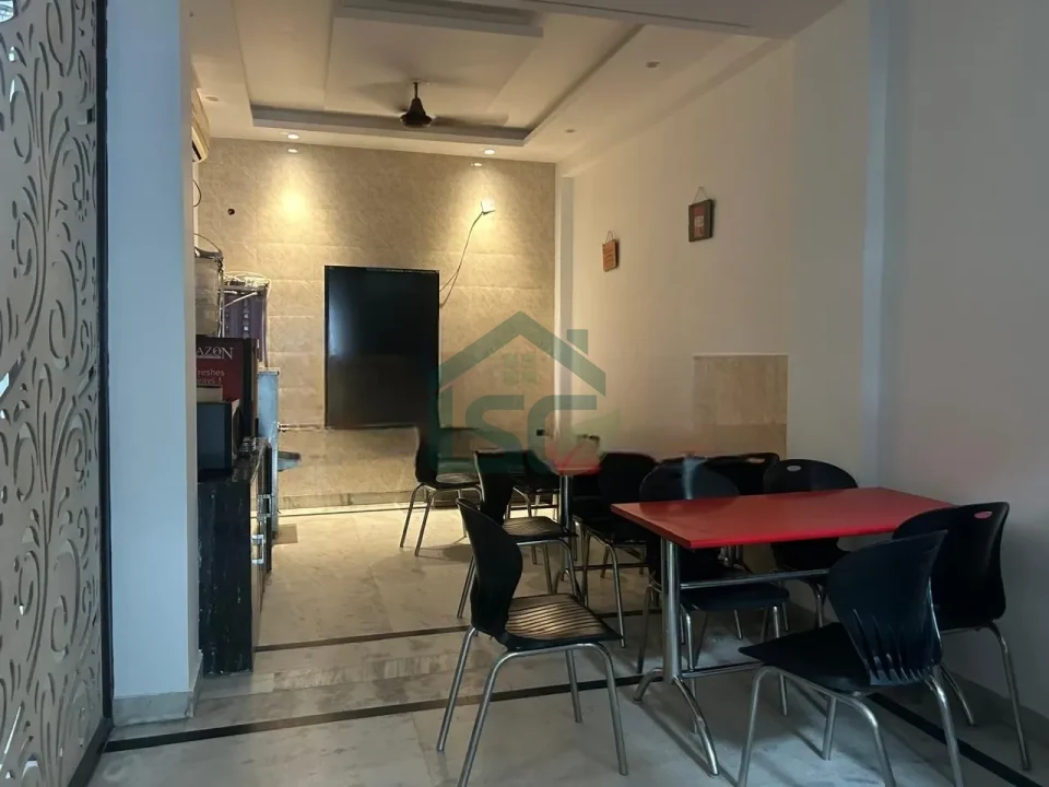 Radhika cottage girls PG in Kamla Nagar, Delhi — property photo 3