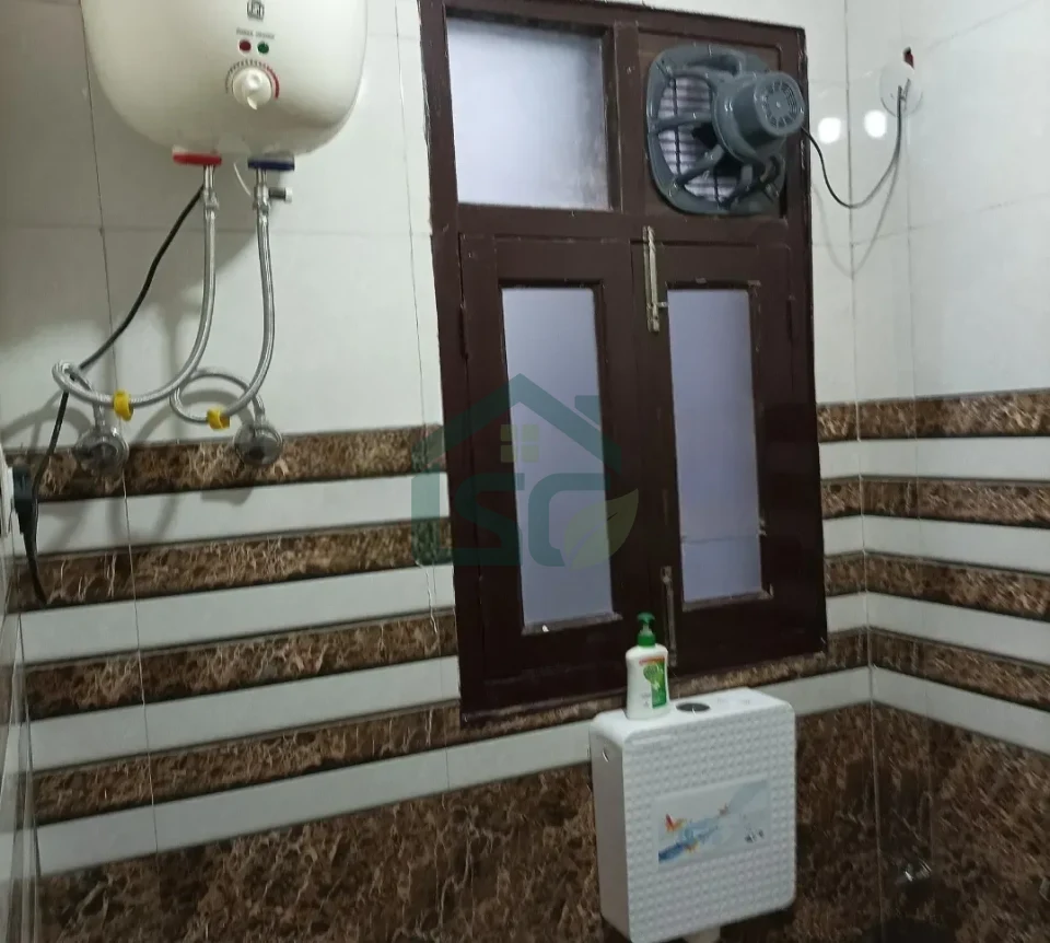 White House Girls PG in Okhla, Delhi — property photo 4