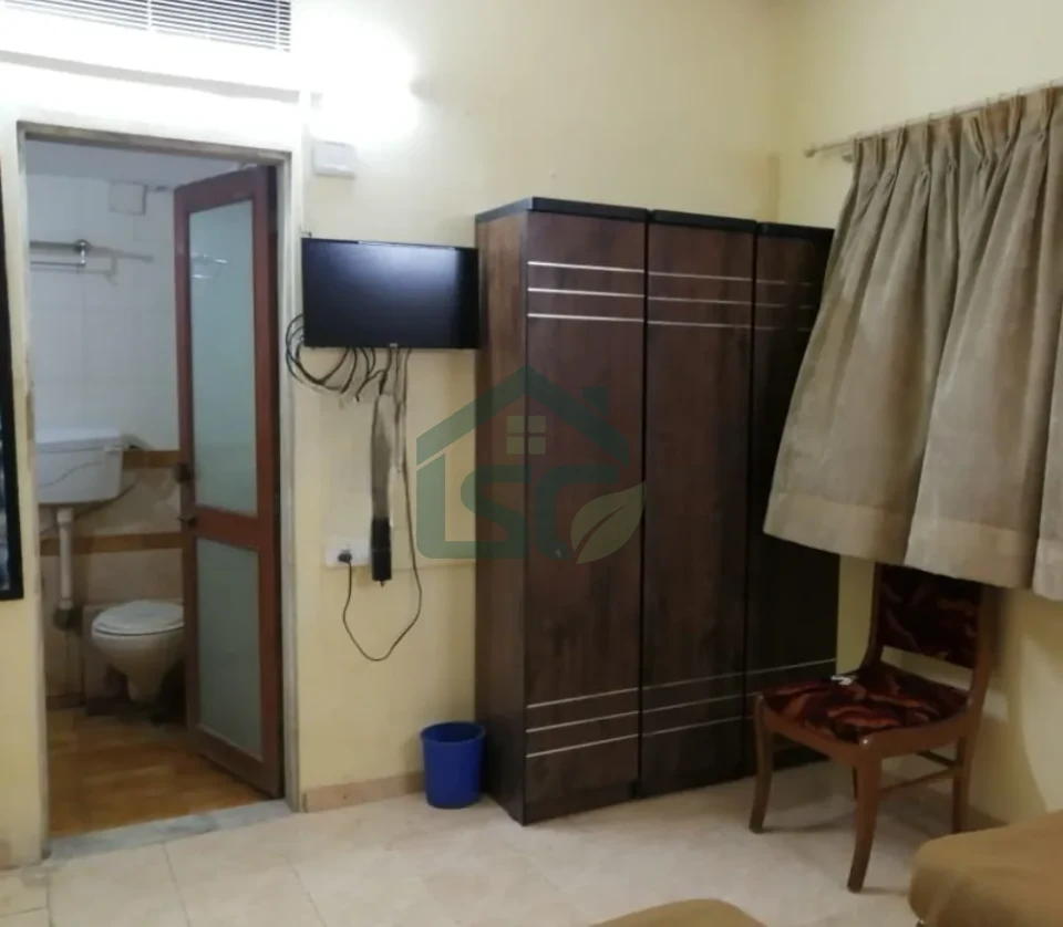 Photo 4 of Damjis Paying Guest, Usmanpura, Ahmedabad