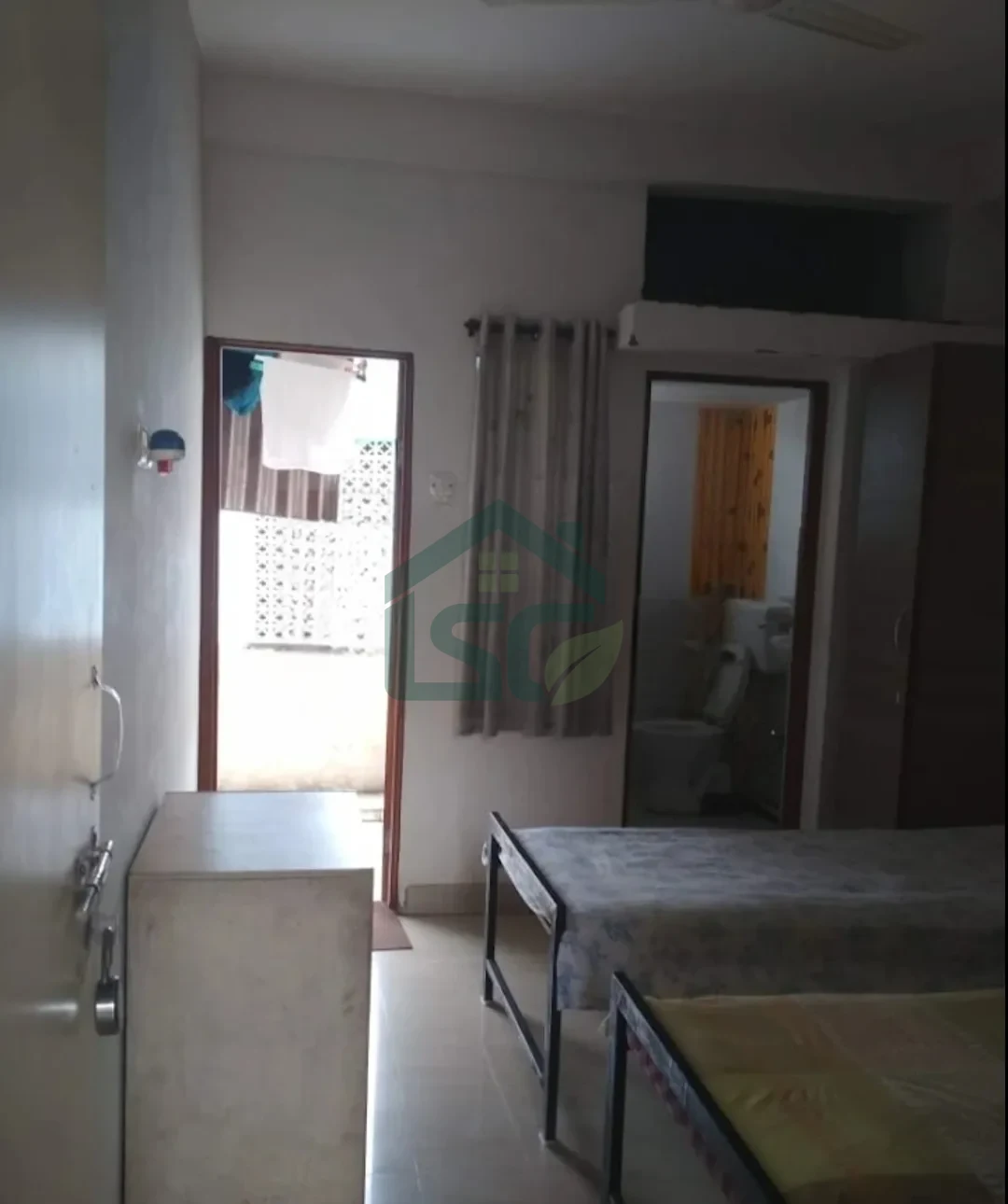 At Chopra'S Hostel And PG, Mohan Nagar, Nagpur