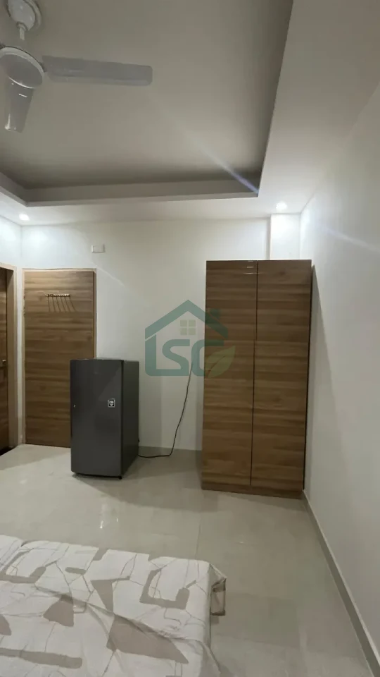 Anchit Room For Rent in Sector 57, Gurugram — property photo 1