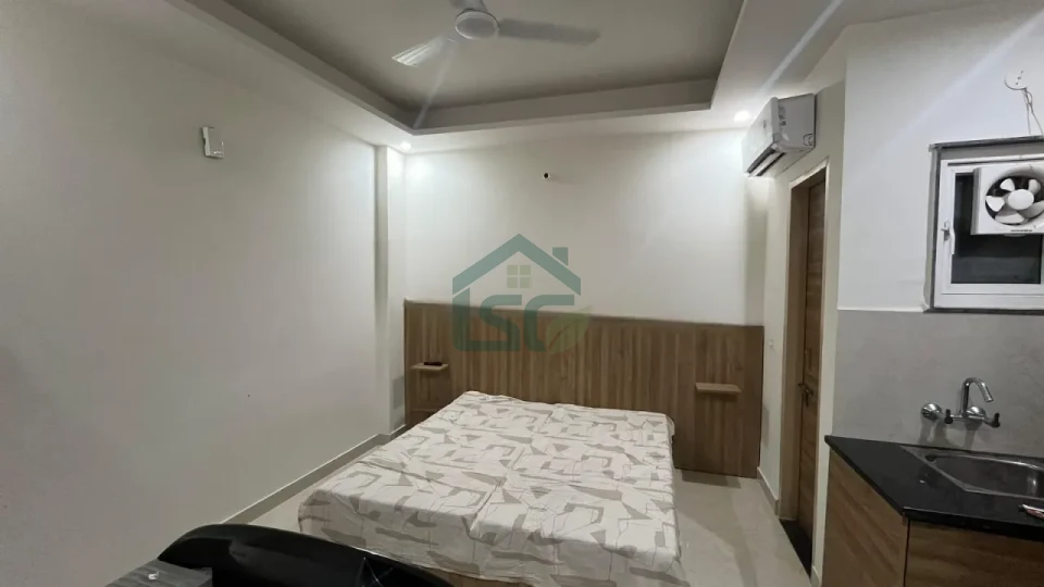 Anchit Room For Rent in Sector 57, Gurugram — property photo 5
