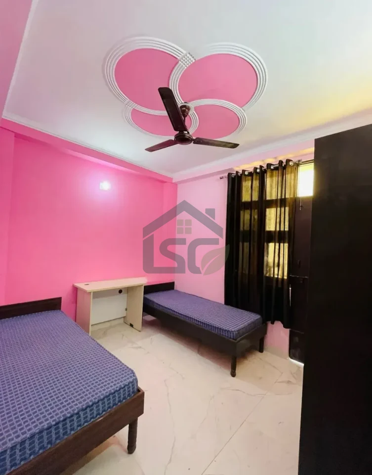 Dahiya PG Boys And Girls in Kakrola, Delhi — property photo 2