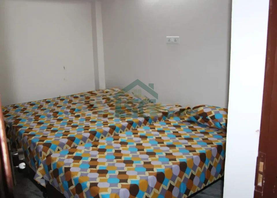 Divine PG in Sector 62, Noida — property photo 2