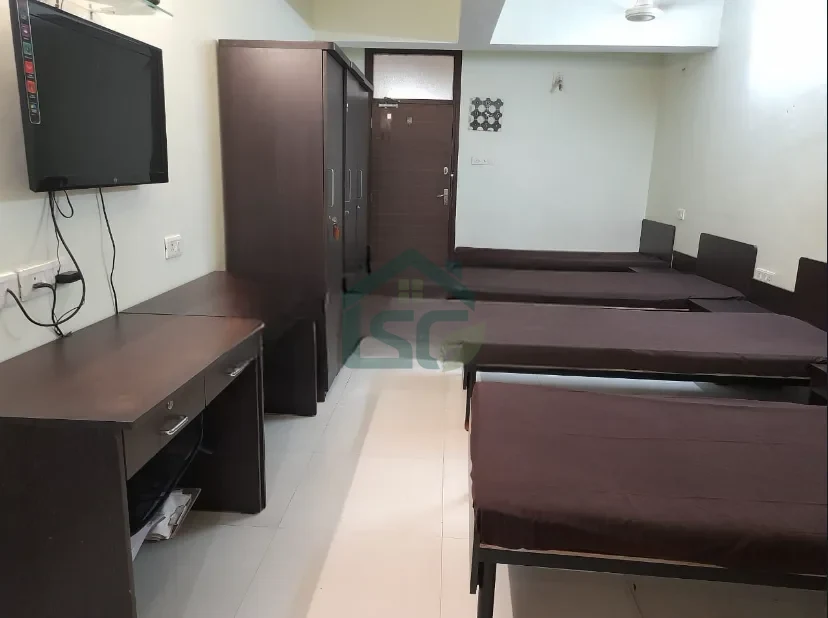 At Master Crest Girls Hostel, Navrangpura, Ahmedabad
