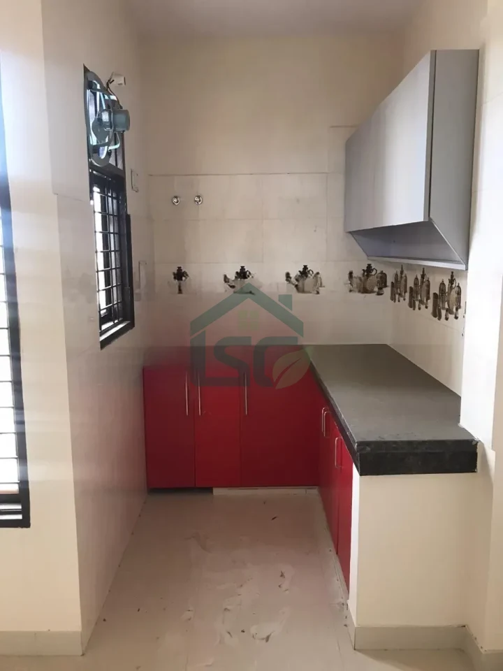 Rohan Room For Rent in Sector 51, Gurugram — property photo 1