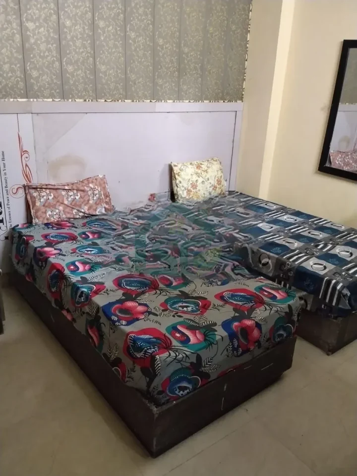 The Royal PG in Sector 62, Noida — property photo 3