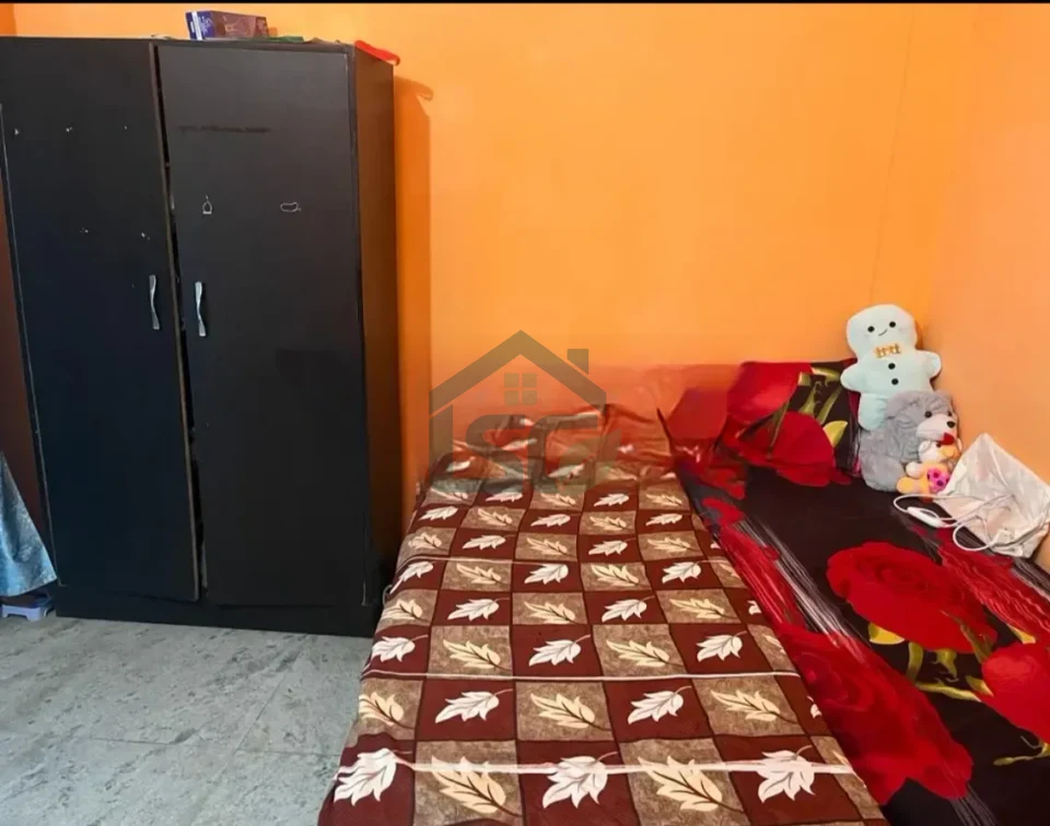 Diomond PG for girls and boys in Sector 62, Noida — property photo 1