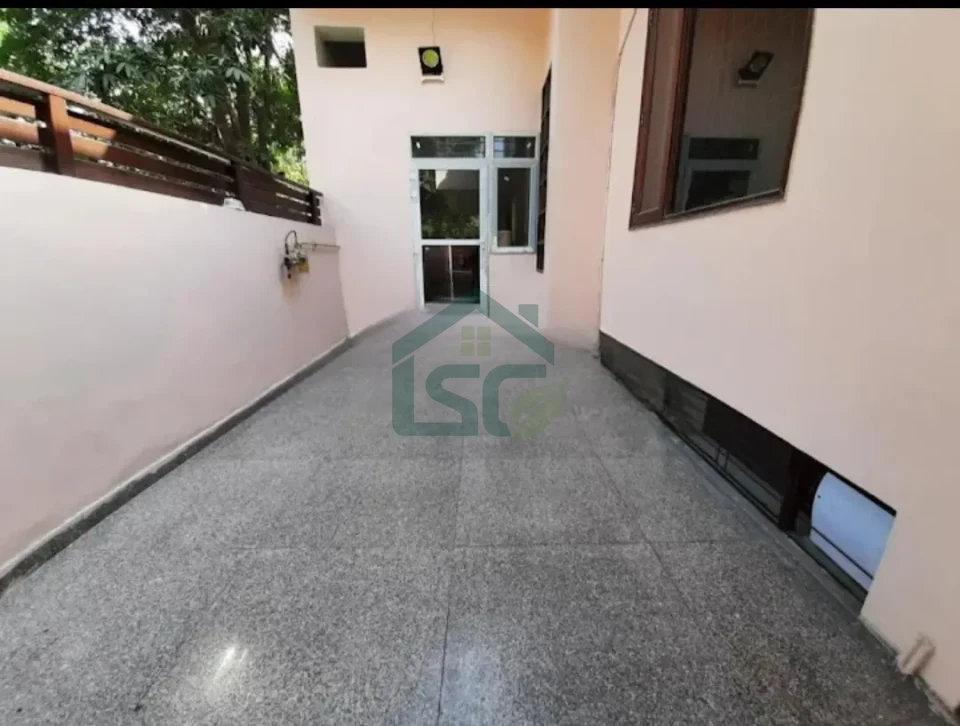 Piyush Homes in Sector 48, Noida — property photo 2