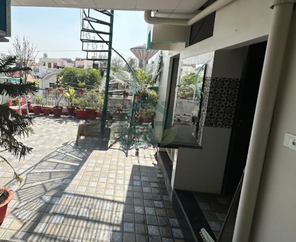 Photo 5 of Renu Girls PG Hostel, South City, Lucknow