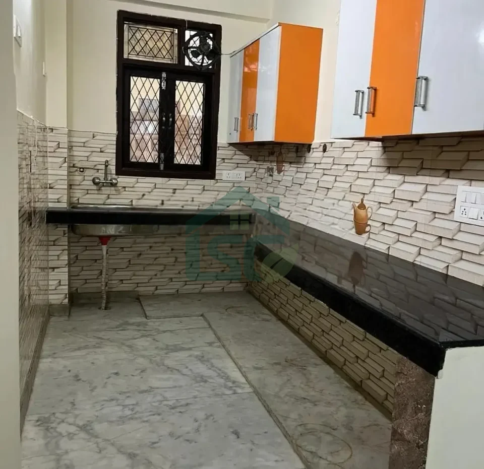 5 Star Girls PG in Madangir, Delhi — property photo 5