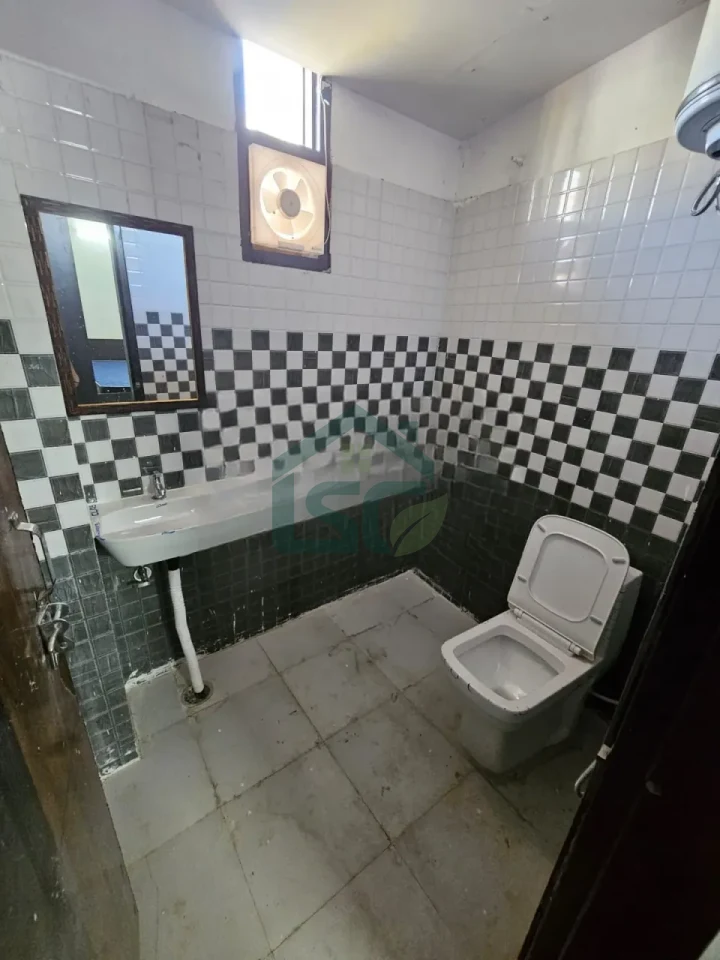 Karan Room For Rent in Sector 67, Gurugram — property photo 5