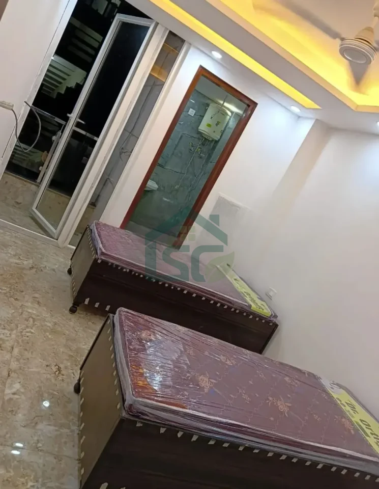 Suresh PG Boys And Girls in South Extension I, Delhi — property photo 5
