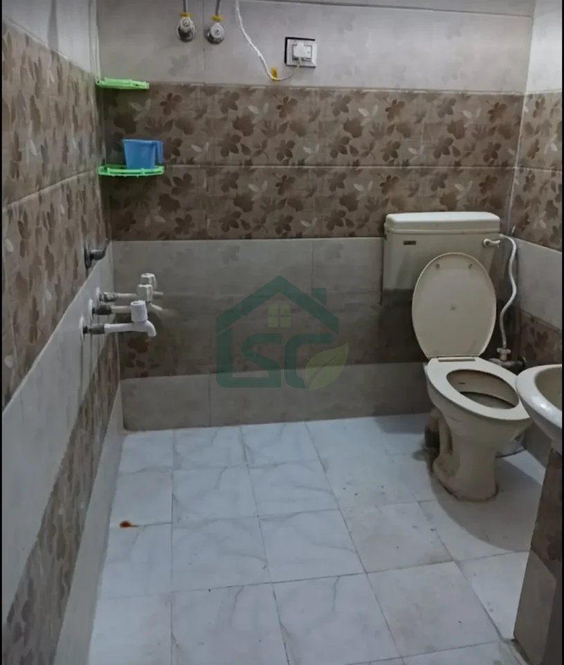 Banke bihari PG in Sector 15, Noida — property photo 5