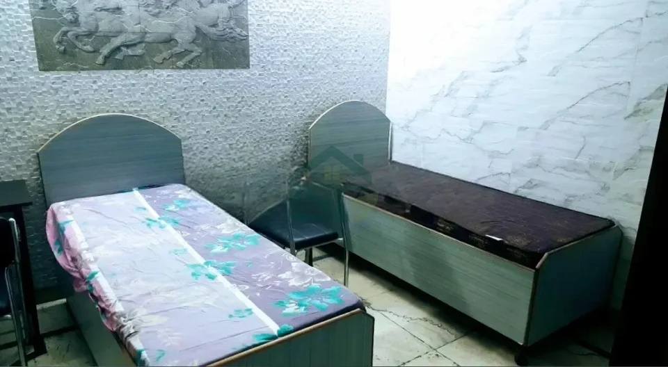 Agarwal PG in Jhilmil Colony, Delhi — property photo 4
