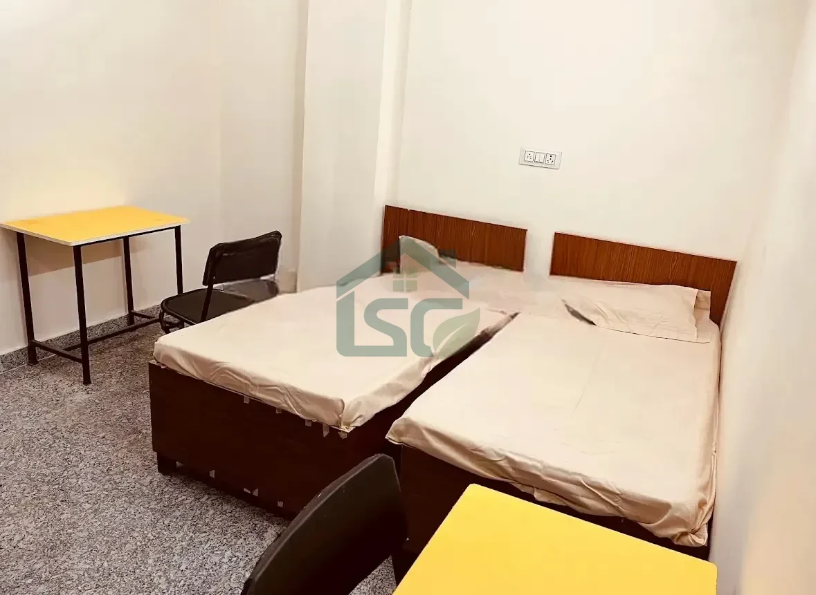 Agarwal Boys PG in Jhilmil Colony, Delhi — property photo 1