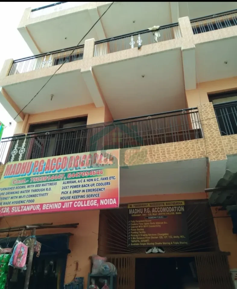 Madhu PG Accomodation in Sector 128, Noida — property photo 4