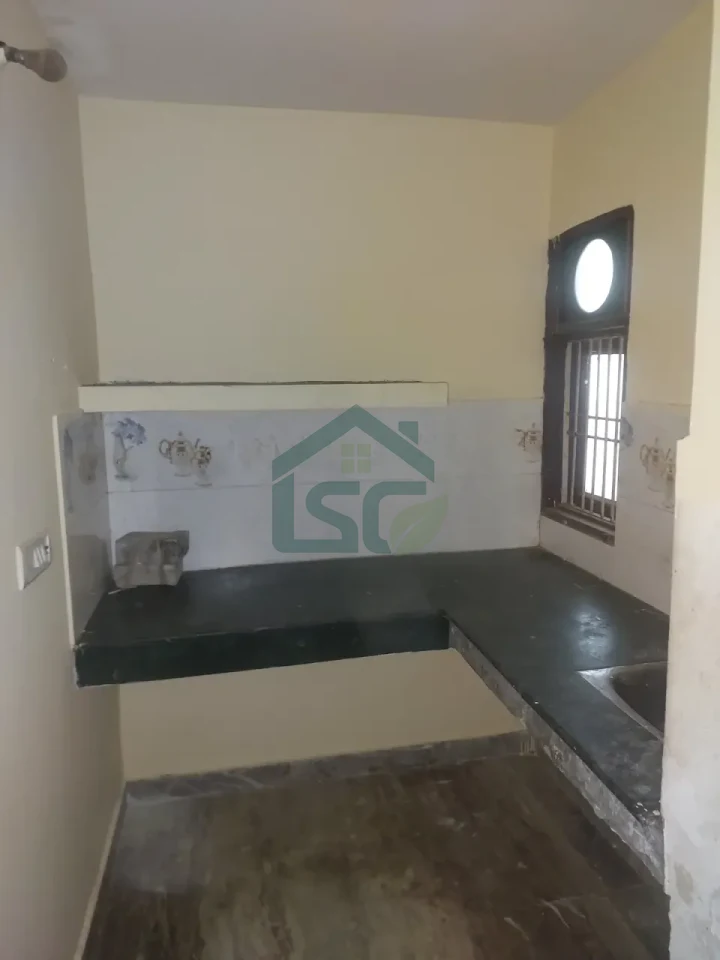 Anil Room For Rent in Sector 61, Gurugram — property photo 4