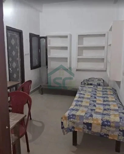 At A G Girls Hostel, Lanka, Varanasi