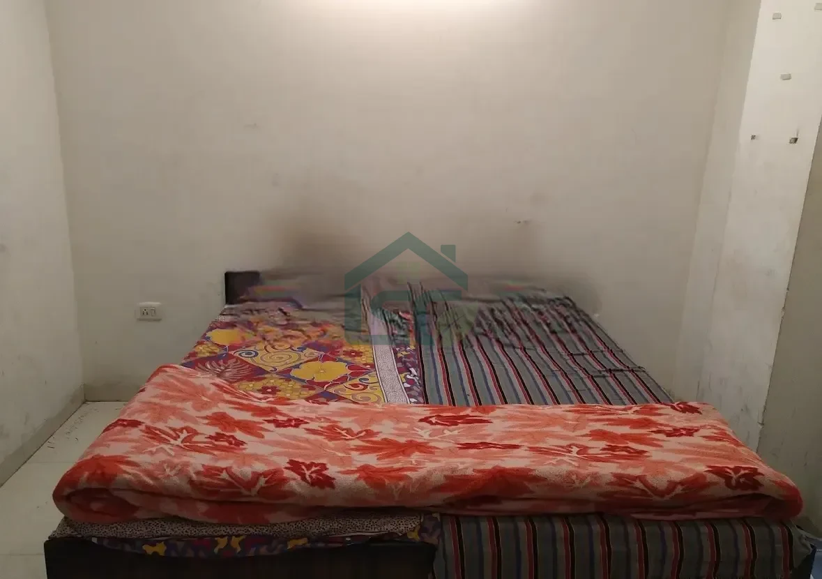 Chillar PG in Rangpuri, Delhi — property photo 1