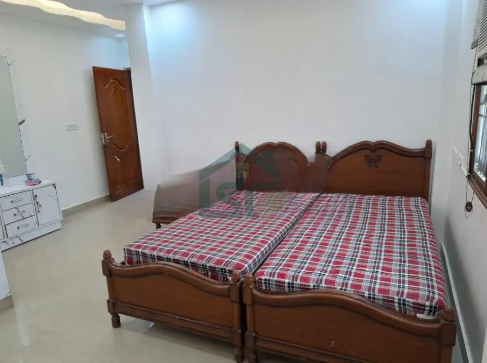 Anmol Girls PG in Patel Nagar, Delhi — property photo 4