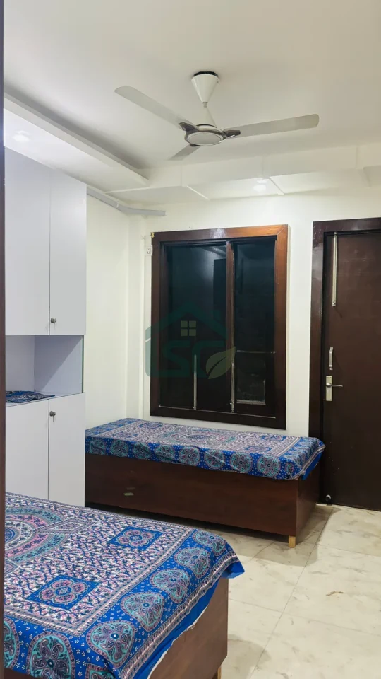 Photo 5 of Comfort Home Girls PG, Laxmi Nagar, Delhi