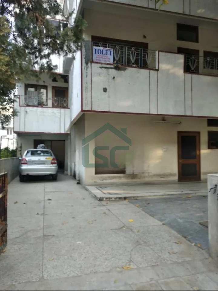 Photo 2 of PG For Boys, Sector 21, Chandigarh