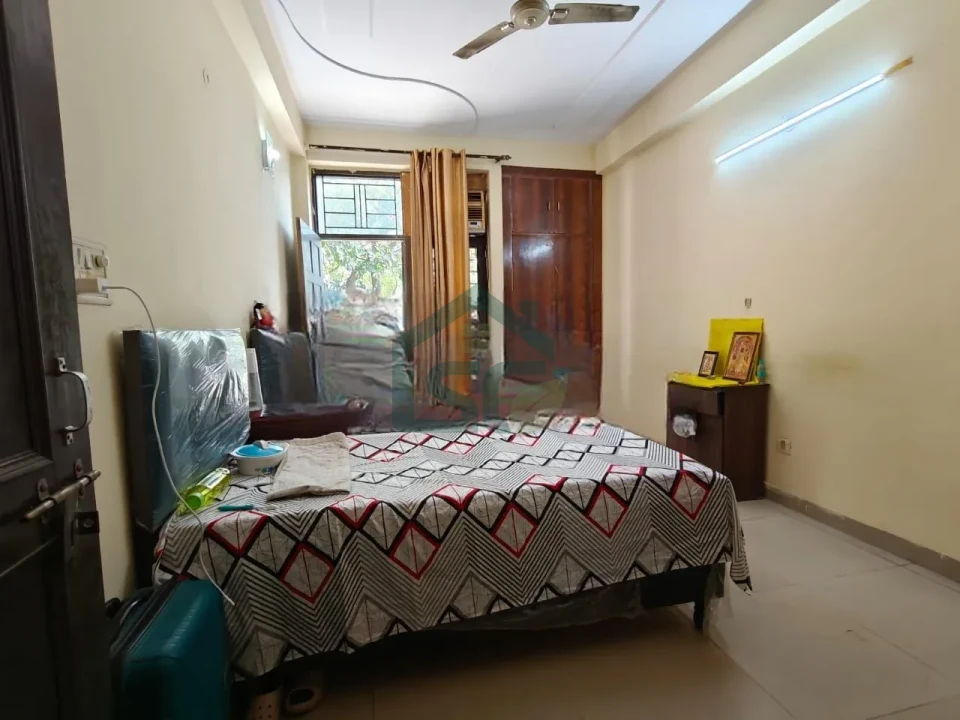 Photo 4 of Gurukripa Girl PG, Sector 71, Noida