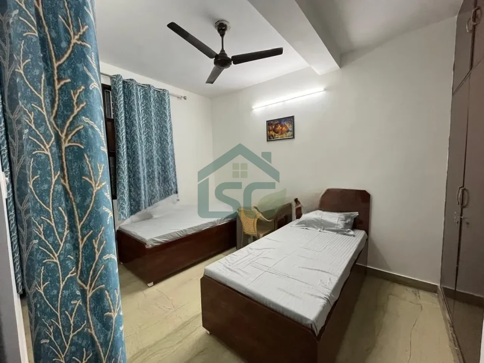 Kridha Homes PG in Hastsal, Delhi — property photo 4