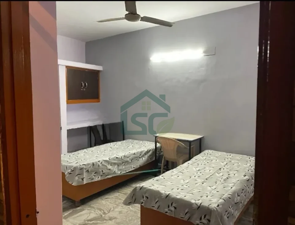 Homestayz Living in Hauz Khas, Delhi — property photo 3