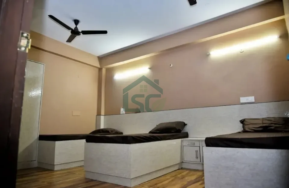 Sah Mati PG For Girls in Bali Nagar, Delhi — property photo 1