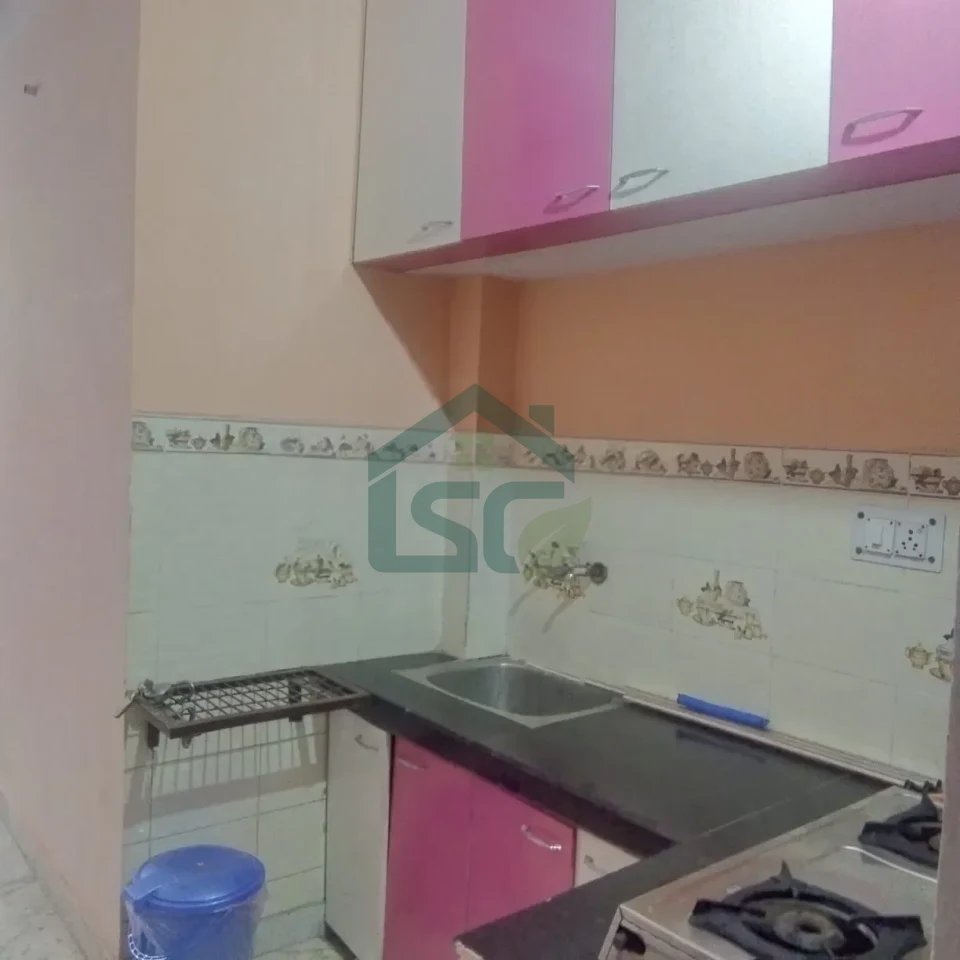 Anand PG in Paharganj, Delhi — property photo 3