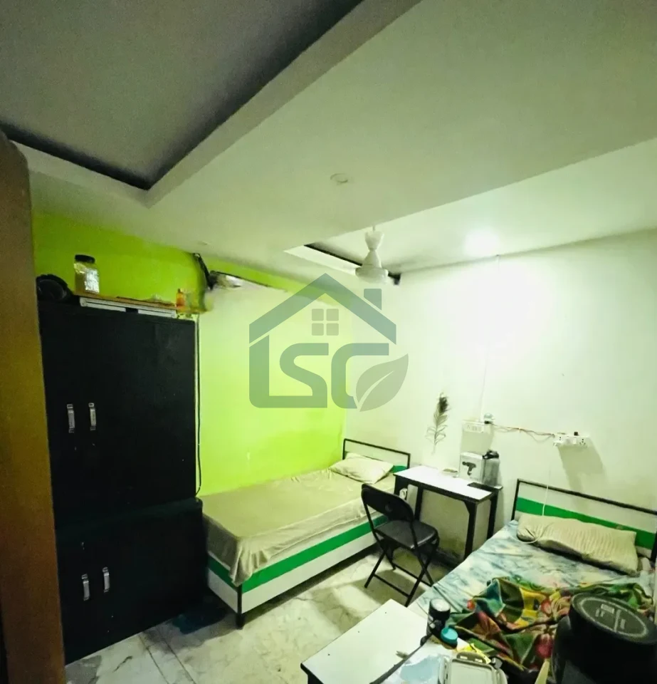 Bajrang PG in South Extension I, Delhi — property photo 2